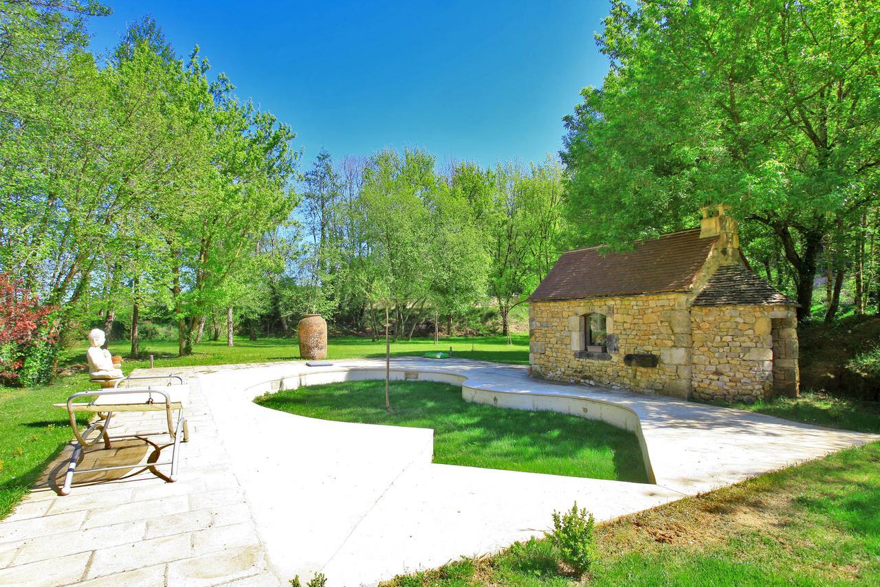Les Jardins D'Ungaro / Manoir La Barriere Bed & Breakfast Le Vigan  Exterior photo